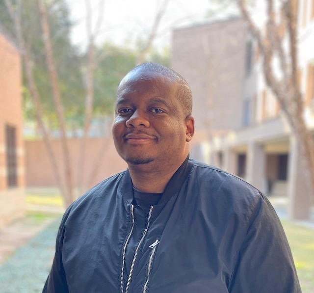 Headshot of Dr. Demetrius Cofield