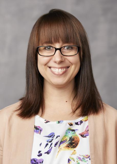 Headshot of Shannon Gillespie